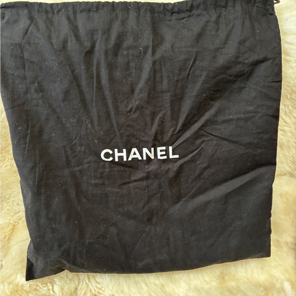 Authentic Vintage Chanel Black Caviar Leather Duffle Travel Bag 24K Gold Rare - Picture 9 of 16